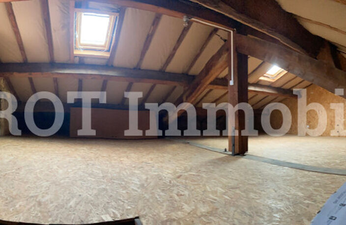 immeuble d'habitation et commercial — photo 5