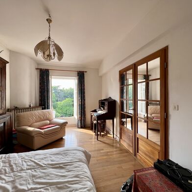 Appartement  266000 €