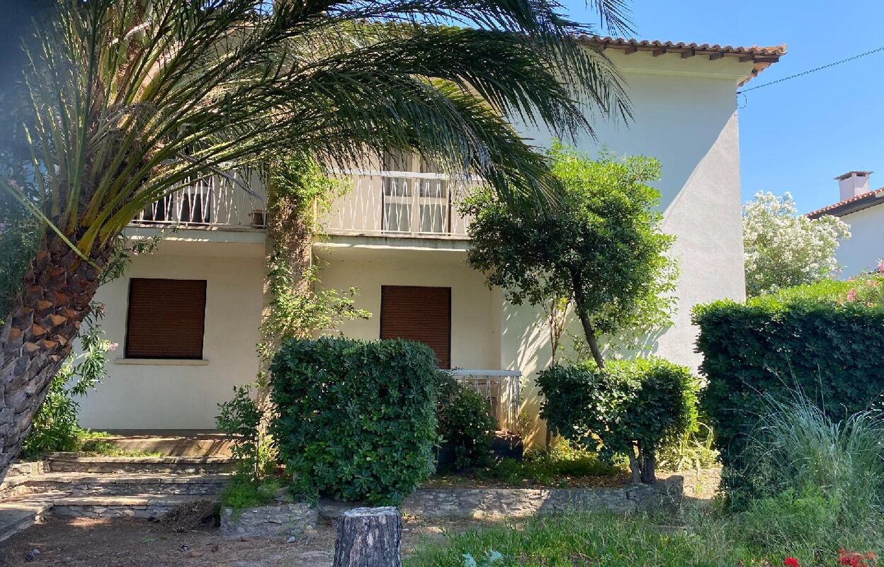 maison 7 pièces 250 m2 à vendre à Arles (13200)