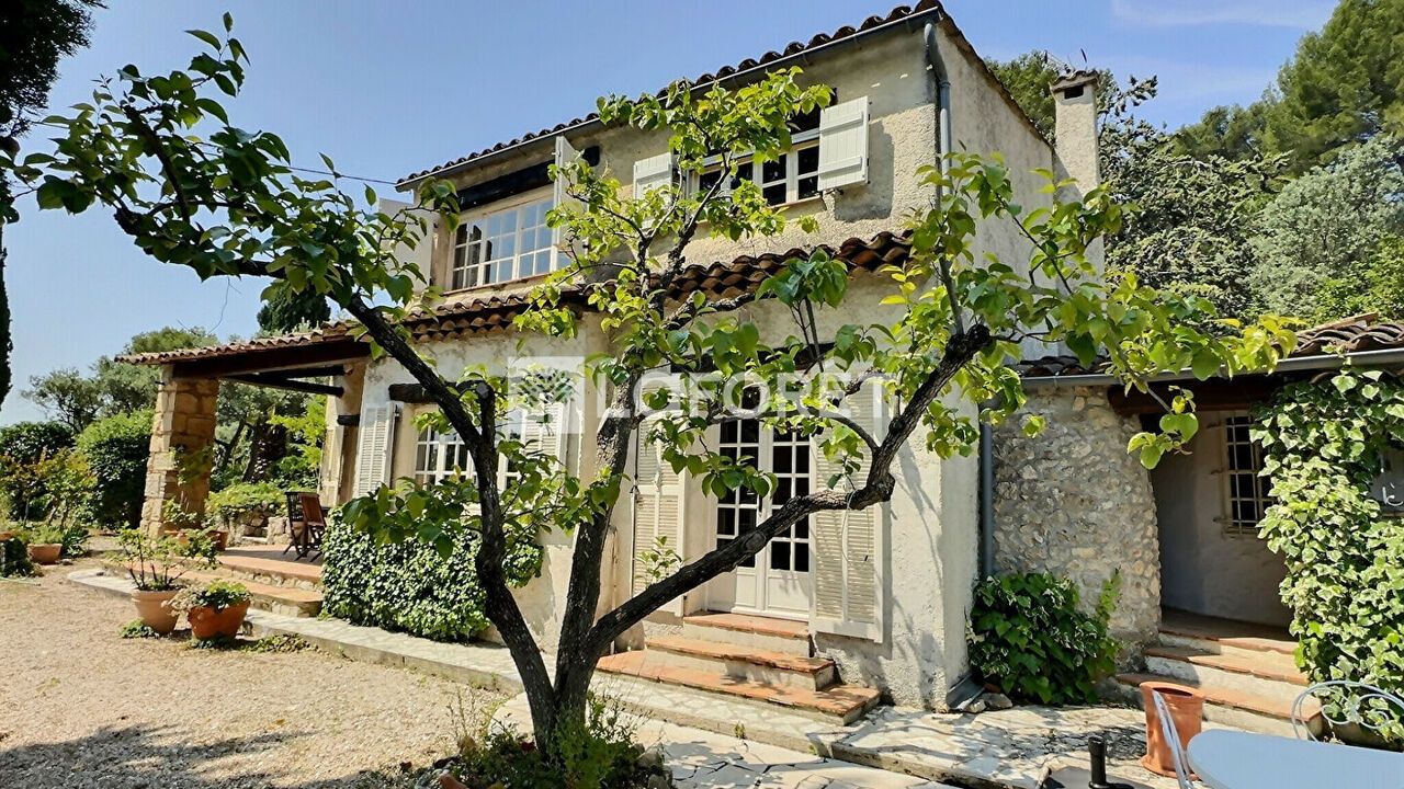 maison 7 pièces 201 m2 à vendre à Draguignan (83300)