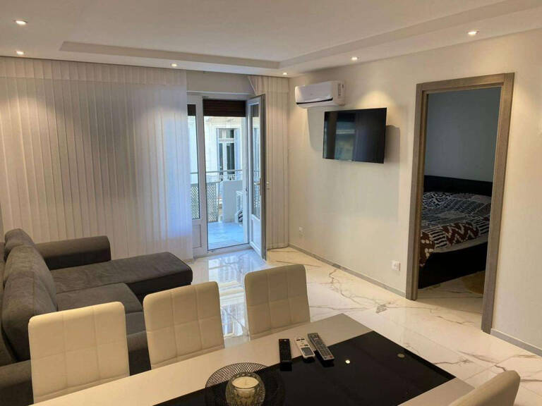 CANNES BANANE BEAU T2 REFAIT À NEUF + TERRASSE 13M2 — photo 1