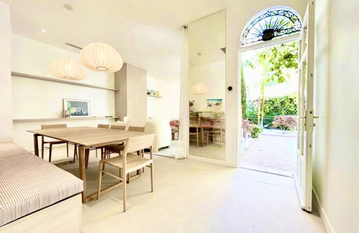 CANNES CENTRE RARE VILLA T4 DE 131M2 TERRASSE DE 105M2 — photo 4