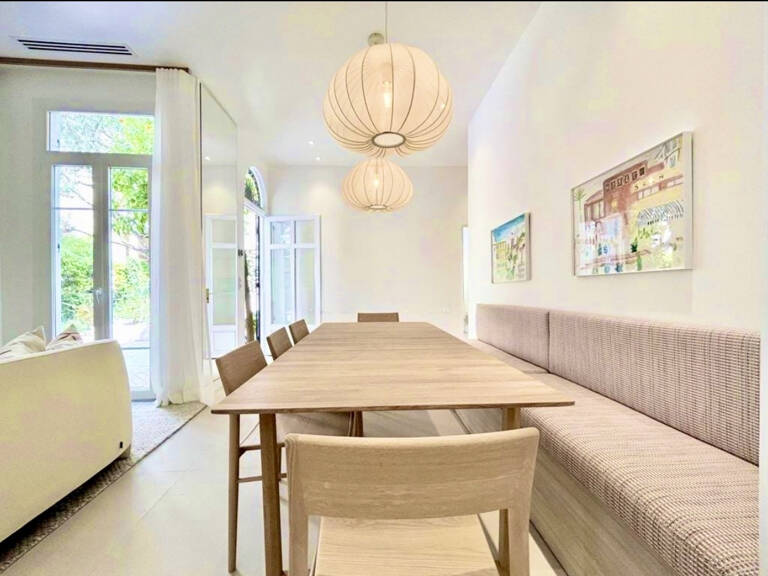 CANNES CENTRE RARE VILLA T4 DE 131M2 TERRASSE DE 105M2 — photo 1
