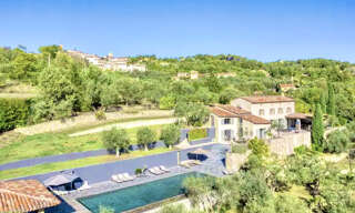 Maison 6 Pièces 360 m² à vendre à Tourrettes (83440)