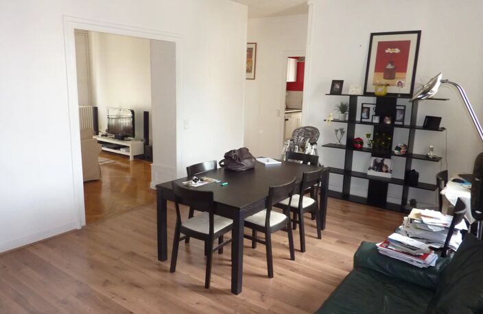 APPARTEMENT 4 CHAMBRES - BALCON - GARAGE — photo 2