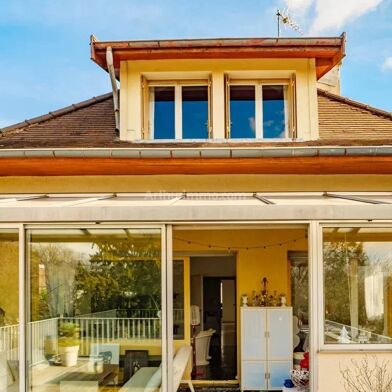 Immeuble  475700 €