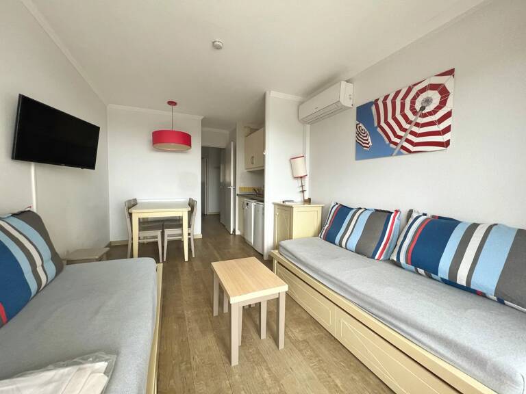 DEUX PIECES VUE MER - RESIDENCE AVEC PISCINE — photo 1
