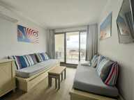 DEUX PIECES VUE MER - RESIDENCE AVEC PISCINE — photo 3