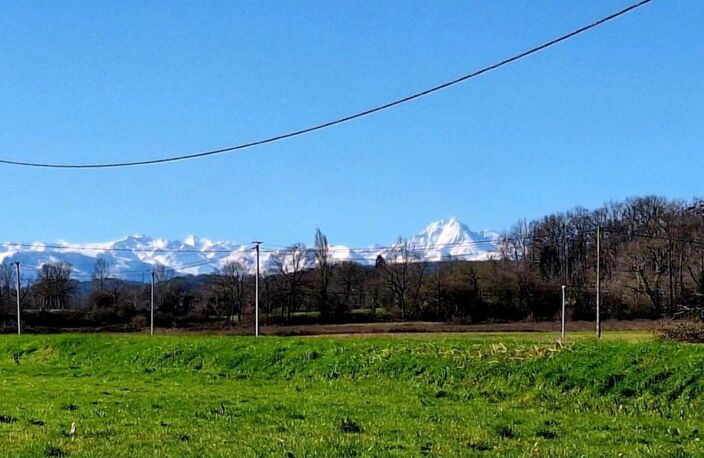 À vendre, proche de Castelnau Magnoac (Hautes Pyrénées) - Maison individuelle de 4 chambres avec piscine, grange/atelier, jardin et terrain boisé de 30 900 m² (3 hectares). Superbe vue sur les montagnes et à proximité de ville — photo 3