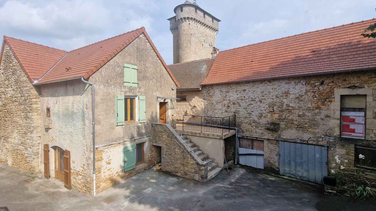 maison 7 pièces 206 m2 à vendre à Sainte-Croix (12260)