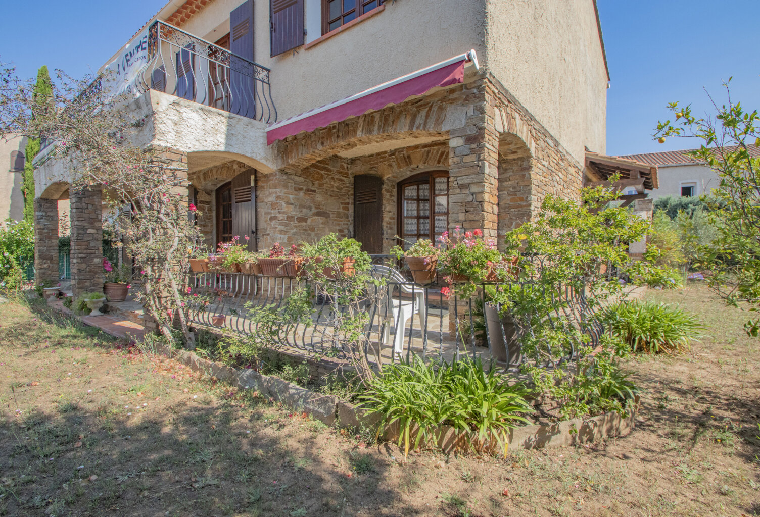 HYERES MAISON avec 4 CHAMBRES 150 m2 — photo 1