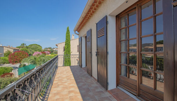 Villa / Maison 5 pièces  à vendre Hyères 83400