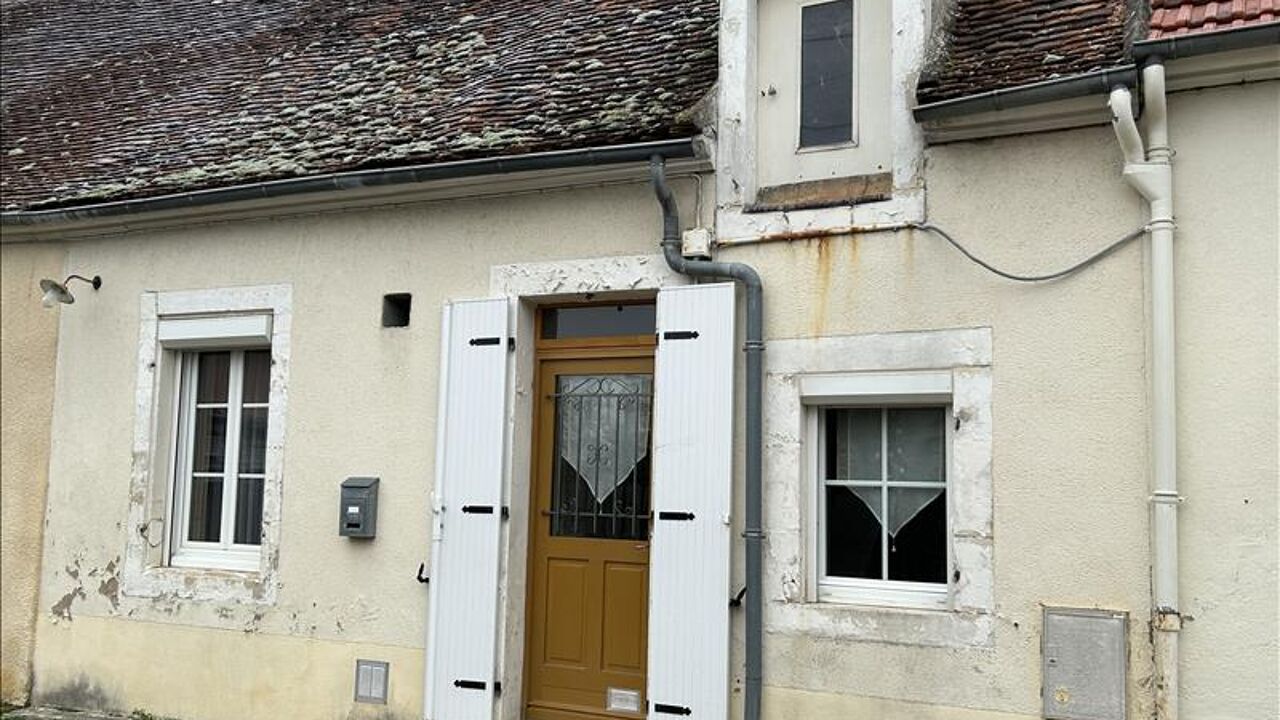 maison 2 pièces 38 m2 à vendre à Saint-Amand-Montrond (18200)