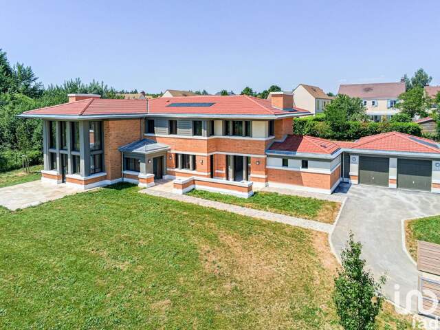 Vente Maison/villa 9 pièces — photo du bien