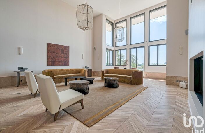 Vente Maison/villa 9 pièces — photo 2