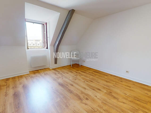 Charmant appartement T1 entièrement rénové en plein coeur de — photo du bien
