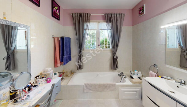 Villa / Maison 6 pièces  à vendre Roussillon 38150