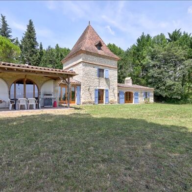 Maison 6 pièces 498000 €