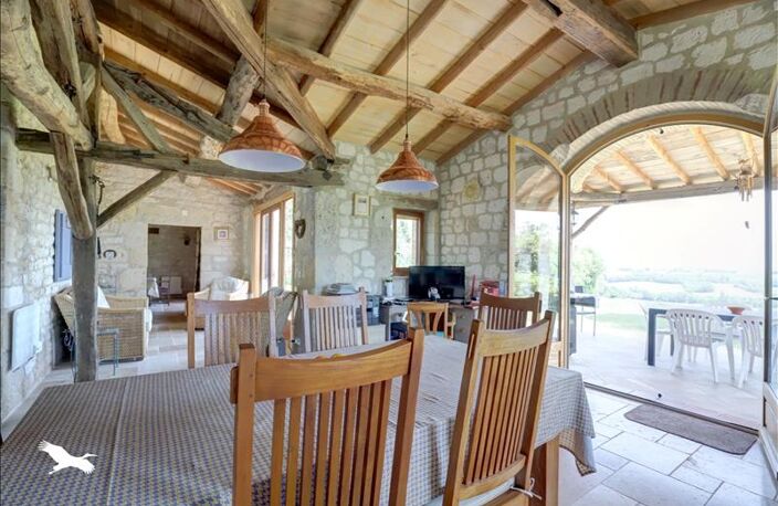 Maison en pierre de 6 pièces principales — photo 5