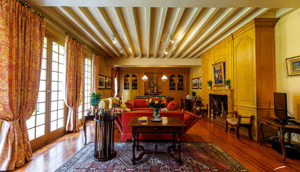 Propri&eacute;t&eacute; 7 pièces  à vendre Pau 64000