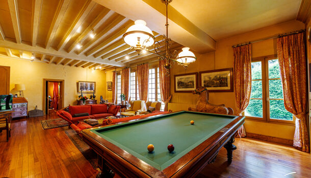 Propri&eacute;t&eacute; 7 pièces  à vendre Pau 64000