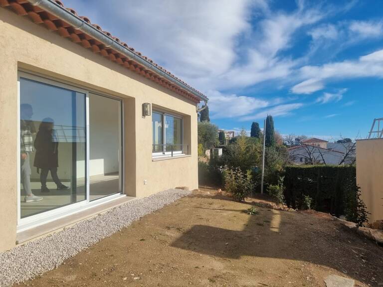 VENCE -RARE- Villa de 150m2 Garage et Cave — photo 1