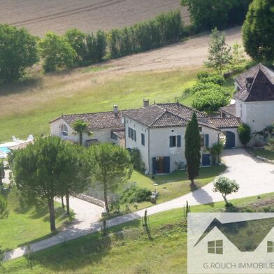 Maison 12 pièces 799000 €