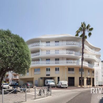 Appartement 3 pièces 1560 €