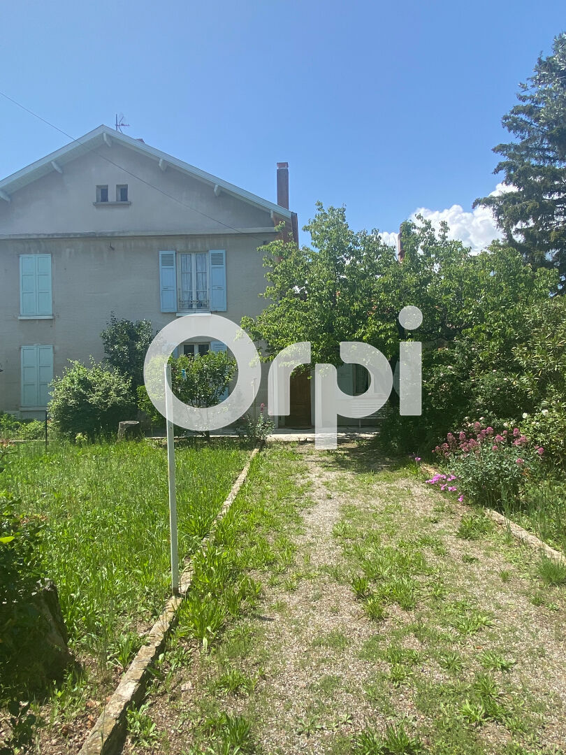 Villa / Maison  T5 à vendre Château-Arnoux-Saint-Auban 04600