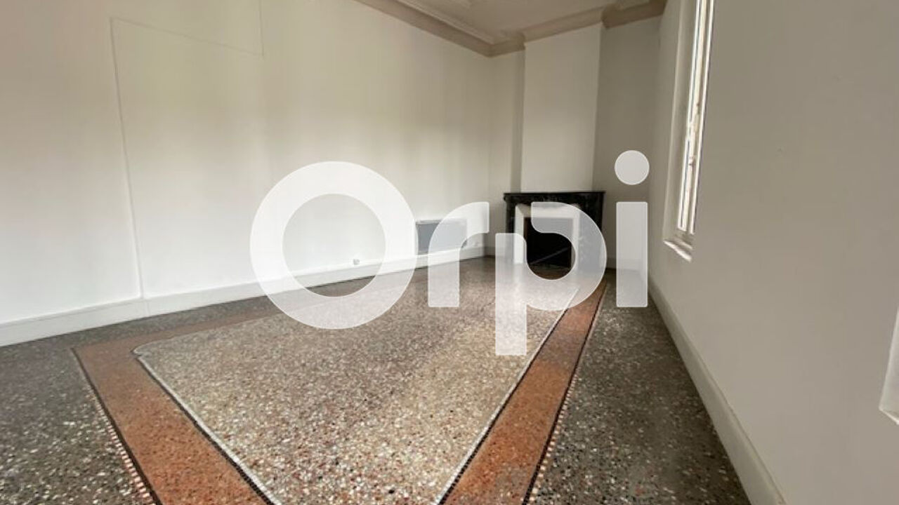 appartement 6 pièces 153 m2 à vendre à Arles (13200)