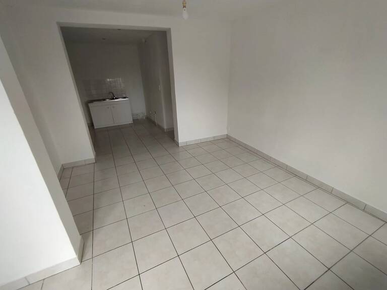 Maison   à vendre  — photo 1