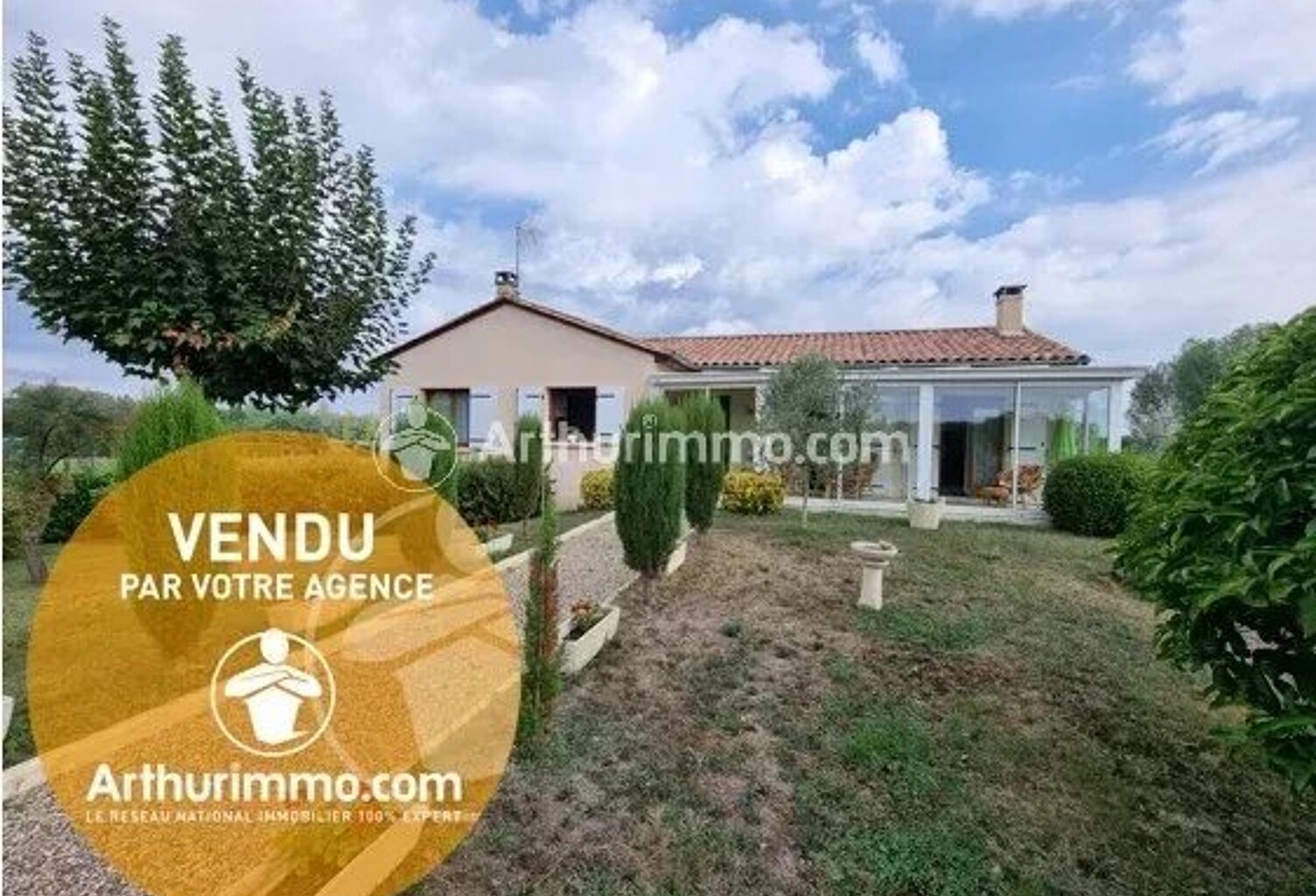 Semi plain-pied 110 m² 4 pièces, 2 chambres à Neuvic Sur L'Isle — photo 1