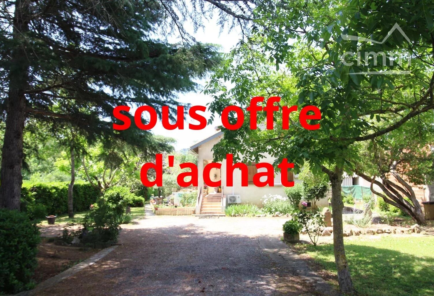 A vendre une belle maison de 180 m² avec piscine  dans un parc d — photo 1