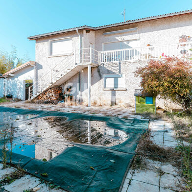 Maison 5 pièces 399000 €