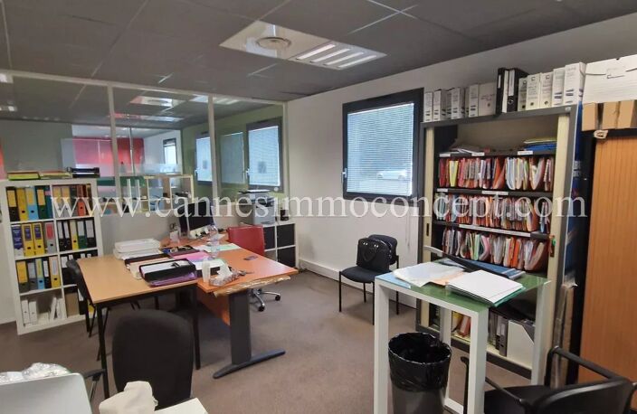 bureaux à la location "cité de la cosmétique" — photo 2
