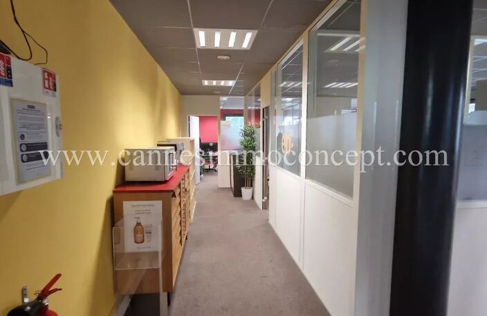 bureaux à la location "cité de la cosmétique" — photo 4