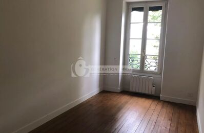 location appartement 690 € CC /mois à proximité de Eyragues (13630)