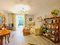 BIARRITZ CENTRE - BEL APPARTEMENT PROCHE MER ET HALLES -TERRASSE - JARDIN - CAVE — photo 2