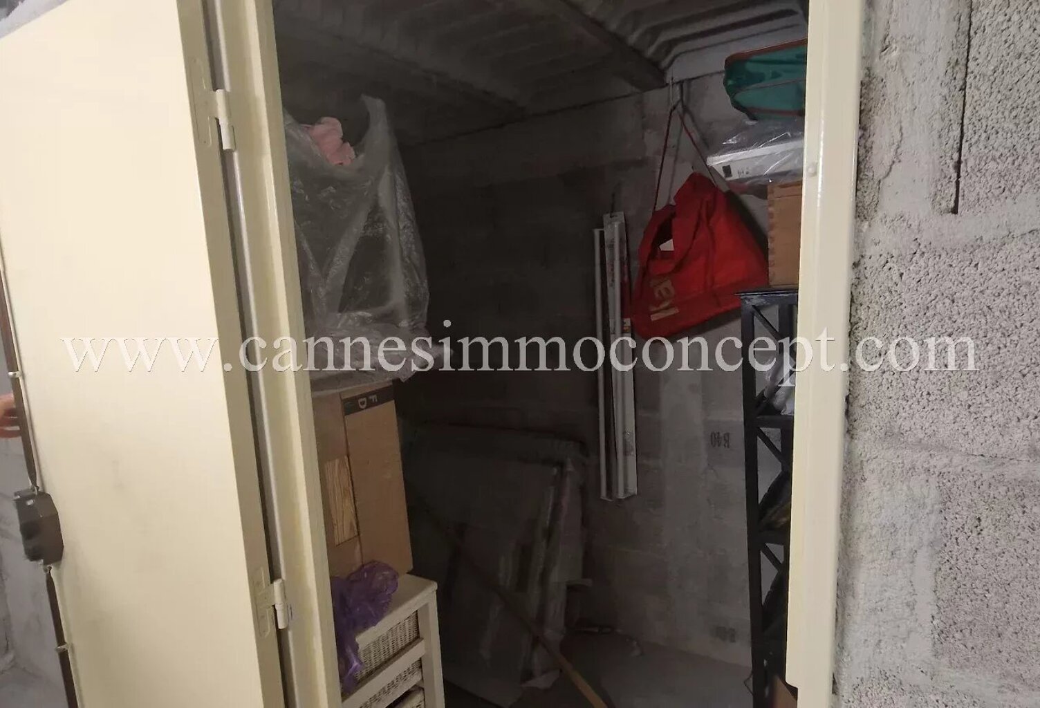 cave dans résidence fermée et sécurisée — photo 1