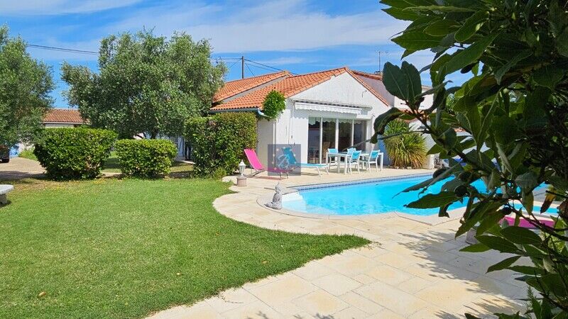 Villa / Maison 4 pièces  à vendre Royan 17200