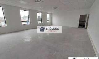 Bureau  150 m² à louer à Montpellier (34070)