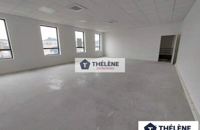 BUREAUX à LOUER — photo du bien