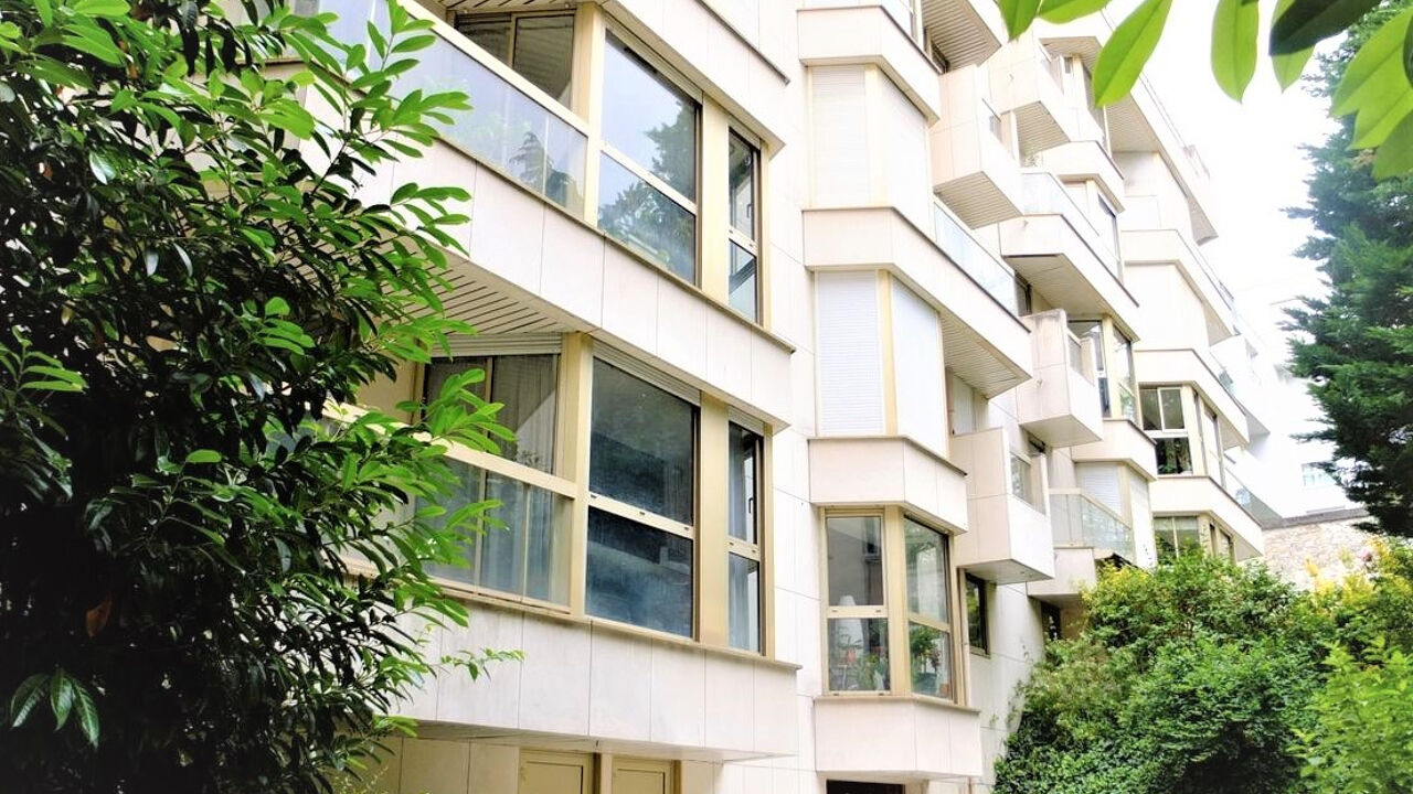 appartement 6 pièces 150 m2 à vendre à Paris 15 (75015)