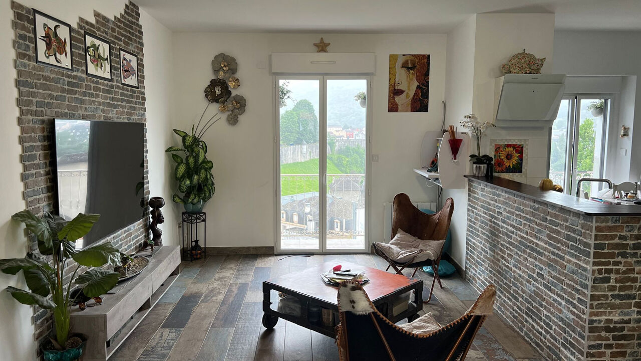 appartement 2 pièces 74 m2 à vendre à Lourdes (65100)