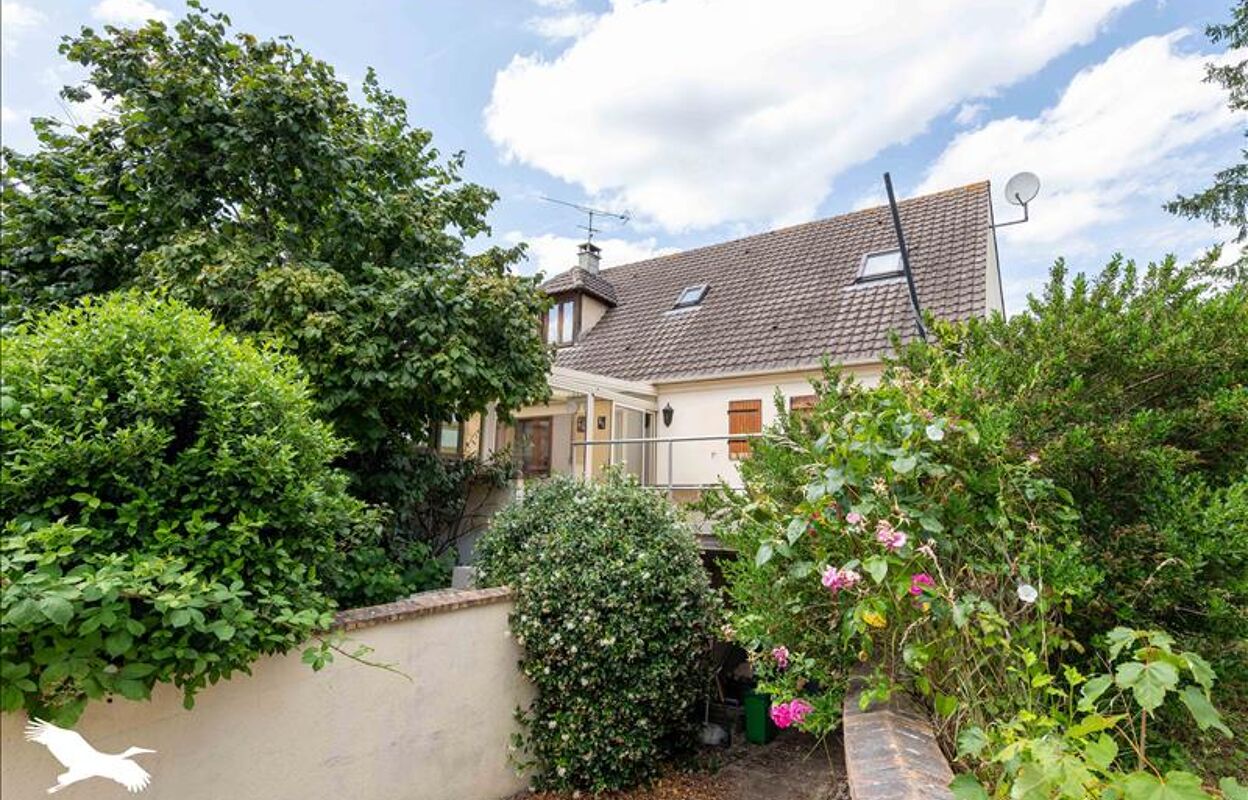 maison 6 pièces 112 m2 à vendre à Champagne-sur-Oise (95660)