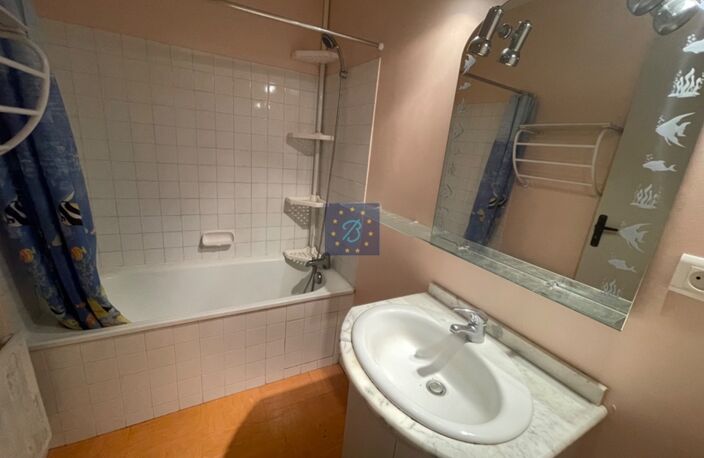 T2 — photo 5