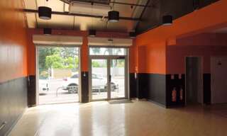 Commerce  108 m² à vendre à Saint-Julien-les-Villas (10800)