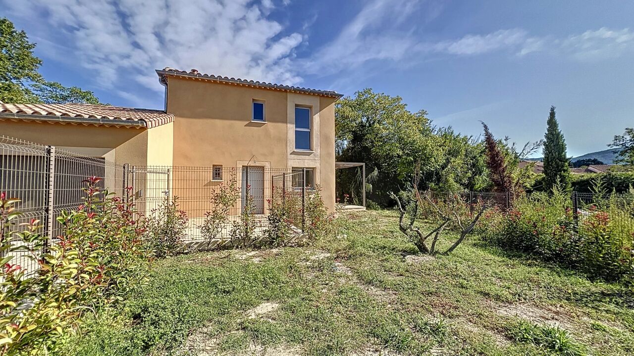 maison 5 pièces 104 m2 à vendre à Saumane-de-Vaucluse (84800)