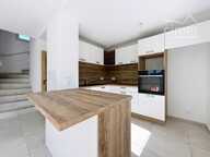 Villa neuve avec garage. — photo 4