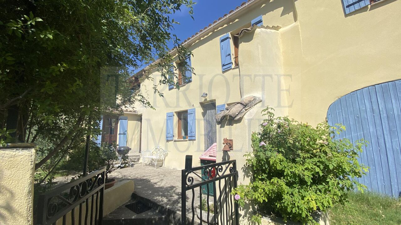 maison 8 pièces 200 m2 à vendre à Valréas (84600)